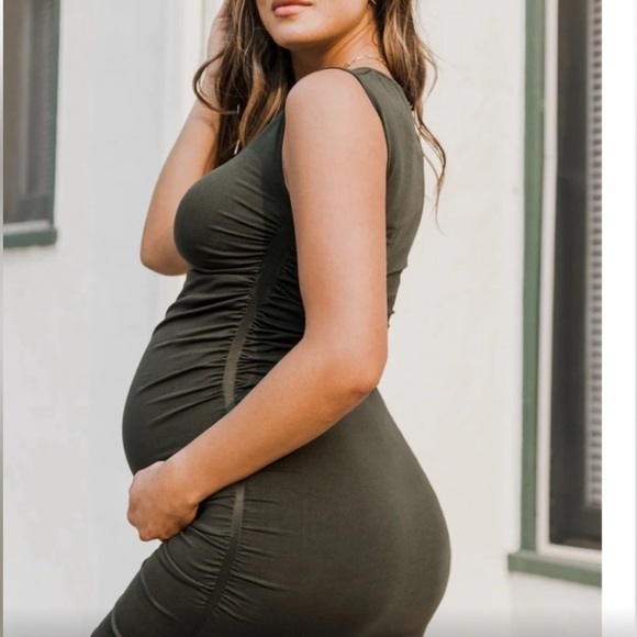 BLANQI Dark Green Square Neck Comfort Support Mini Maternity Dress (M/L) - Picture 2 of 14